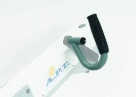 זוג ידיות אחיזה בזווית